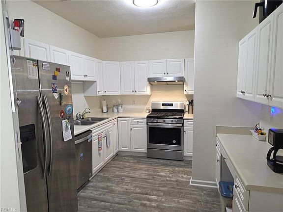 5th image of 407 Belmont Cir
