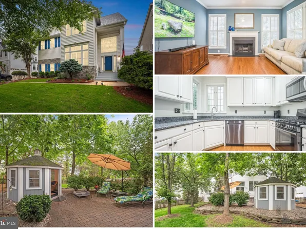 25423 Planting Field Dr, Chantilly, VA 20152