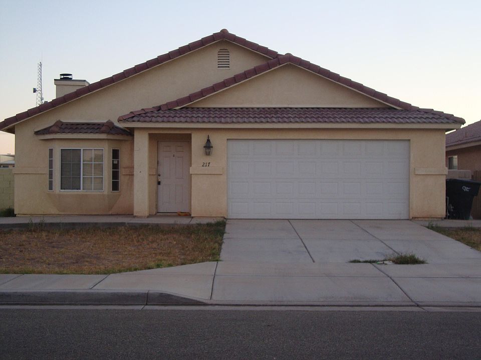 1st image of 217 Acapulco Dr