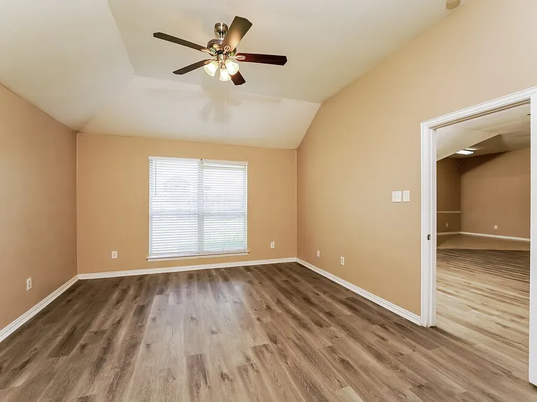 7921 Wayne Way — Photo 10