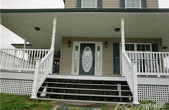 4th image of 111 N Melody Dr