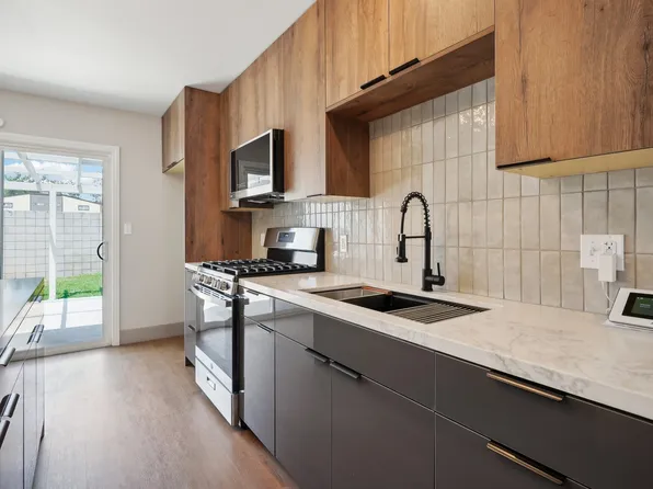 1539 W Stanford St Unit B, Santa Ana, CA 92704