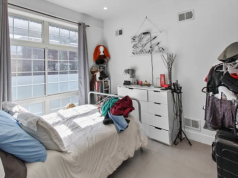 1161 Myrtle Ave #2F — Photo 3