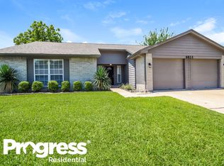 6822 Grant Dr, Richmond, TX 77469
