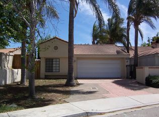 11849 Safiro Ct, Fontana, CA 92337