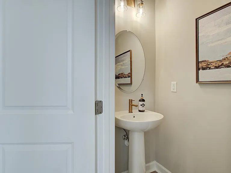 3365 Verdi Ln — Photo 11