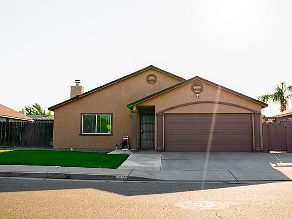 4th image of 1422 Pinot Dr