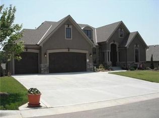 9603 NE 90th St, Kansas City, MO 64157