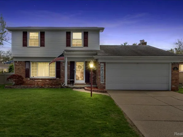 32829 Middleboro St, Livonia, MI 48154