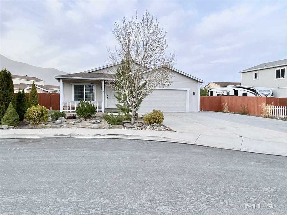 2nd image of 17935 Blue Creek Ct