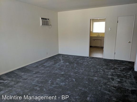 5th image of 315 S Baldwin Ave APT A