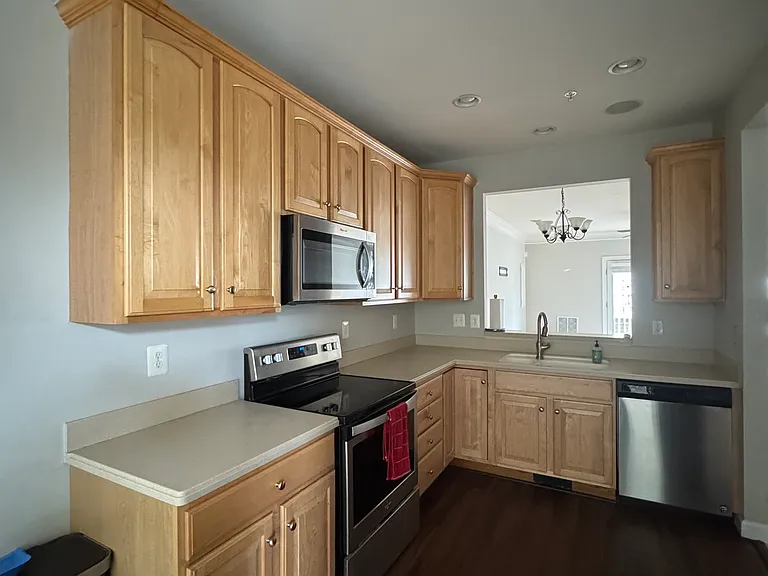 6502 Montalto Xing #E — Photo 3