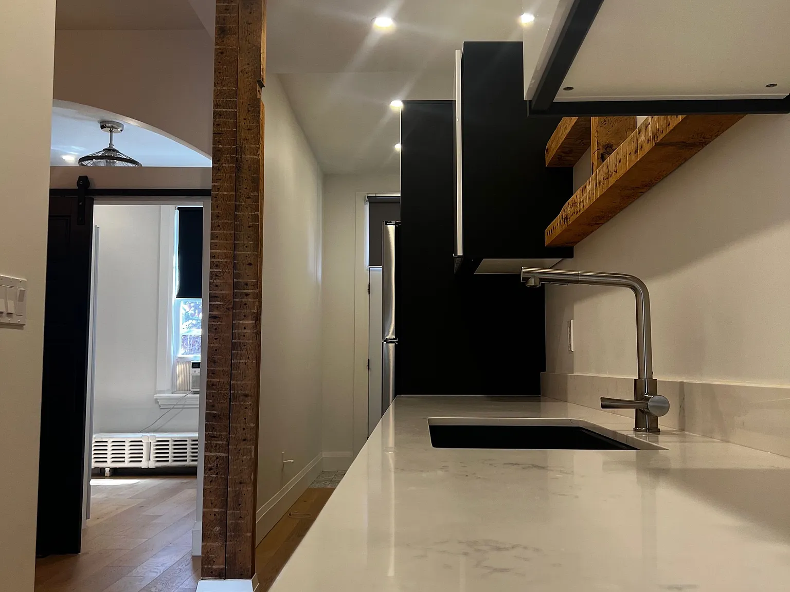1 bed, $1,549 — Photo 3