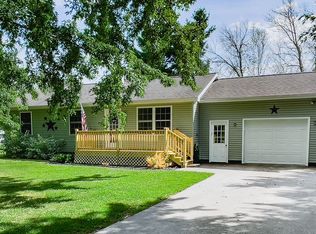 10 Covey Dr, Swanton, VT 05488