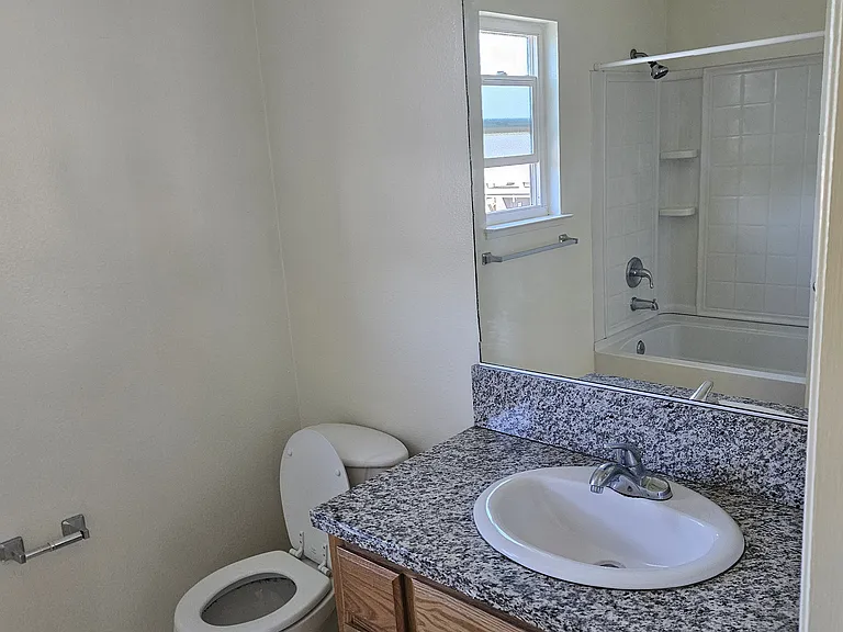127 Villa Ct #6 — Photo 24