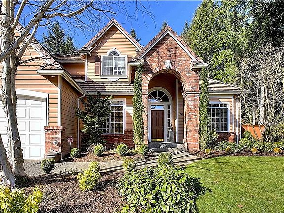 3rd image of 2716 22nd Avenue Ct NW