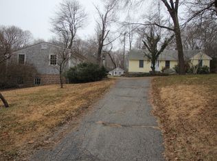 62 Signal Hill Rd, Madison, CT 06443