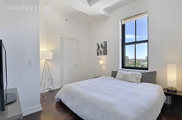 Rented by Corcoran | media 52