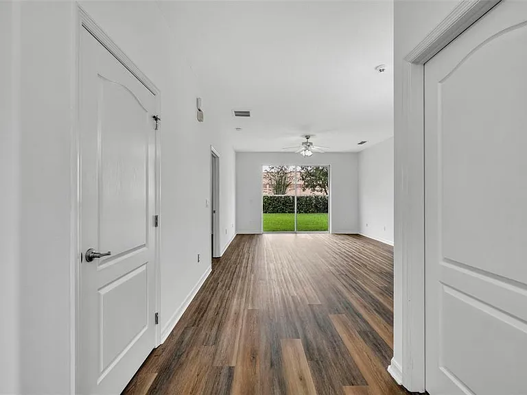 2628 Balforn Tower Way — Photo 5
