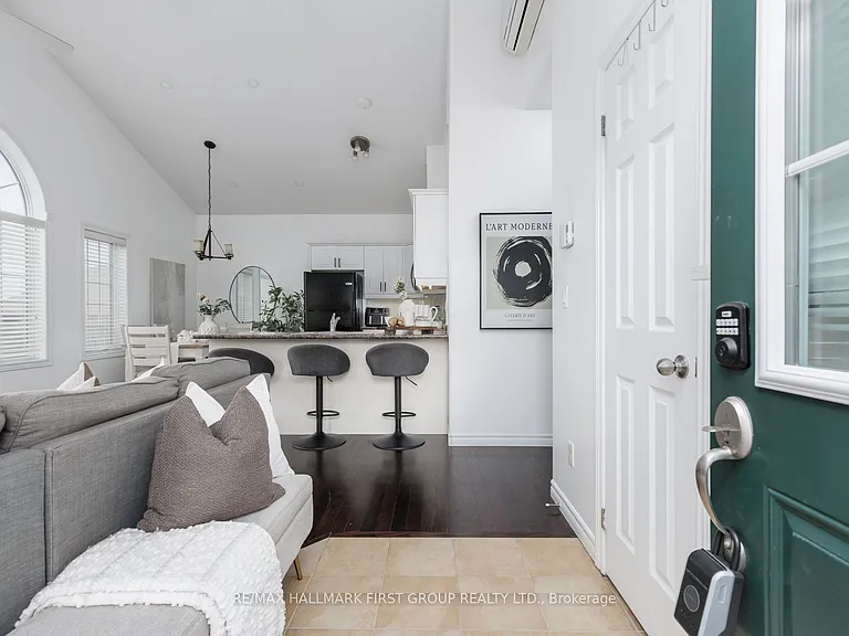 325 Densmore Rd #1501 — Photo 7