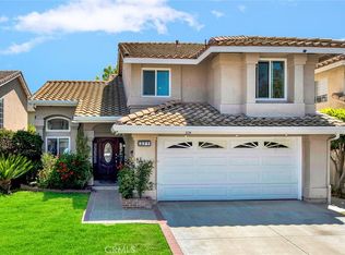 371 N Brook Glen Ln, Orange, CA 92869