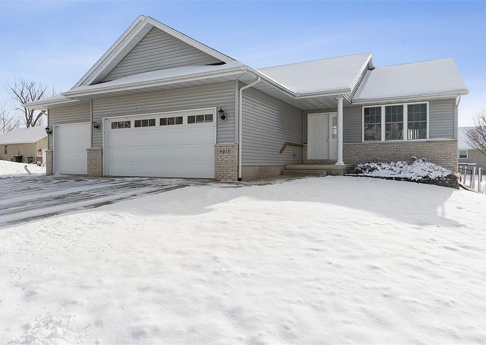 4015 M Ave Nw Cedar Rapids Ia 52405 Zillow