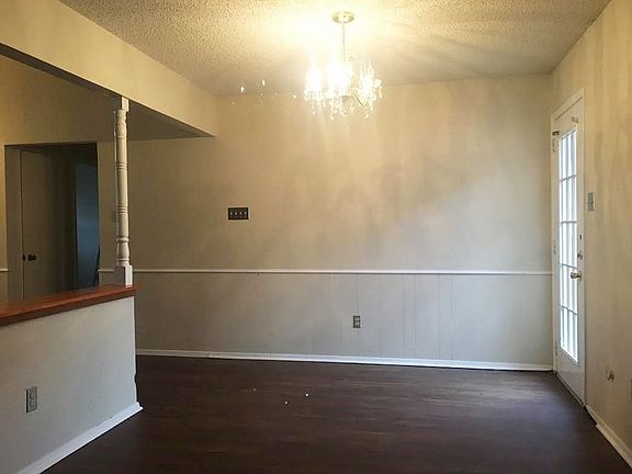 5th image of 801 Dayton Dr