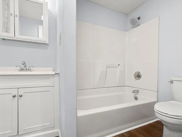 144 S Colony St #1 — Photo 9