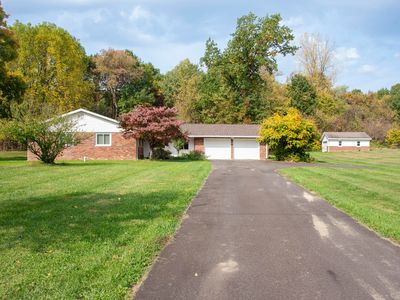 4129 E Snow Rd, Berrien Springs, MI, 49103