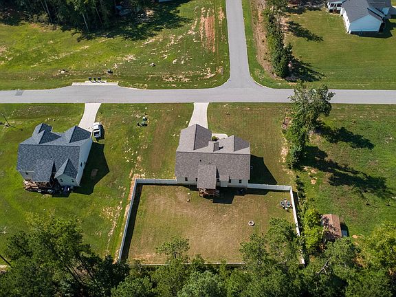 5th image of 51 Split Rock Way