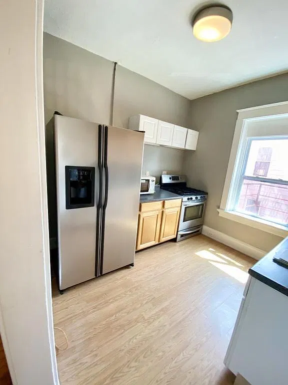 231 W McMillan St — Photo 4
