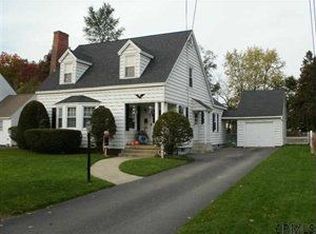 12 Priscilla Ln, Schenectady, NY 12306