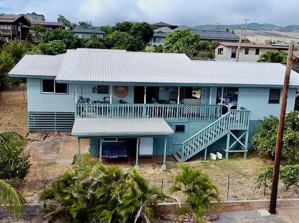 37 Aahi St, Kaunakakai, HI 96748