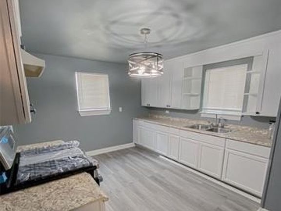 4th image of 3123 Lee Ave