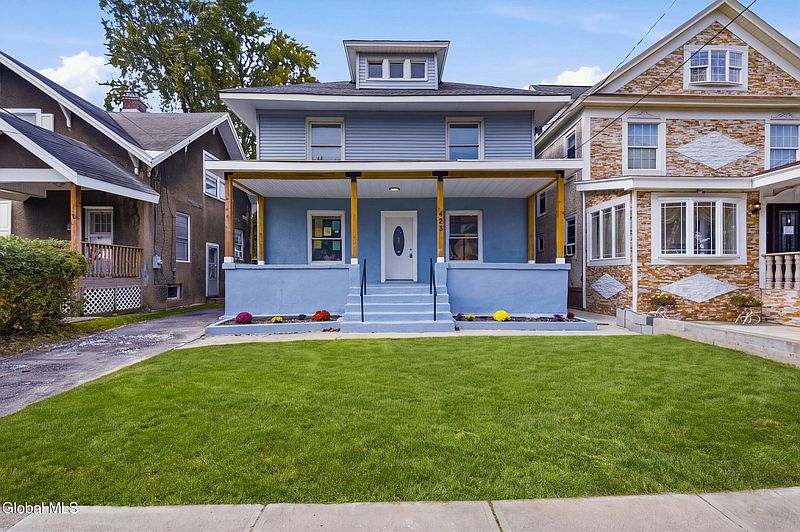 4th image of 423 Bedford Road