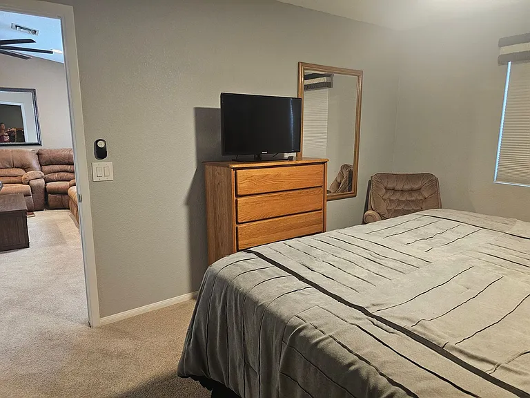 3740 Breakwater Dr — Photo 18
