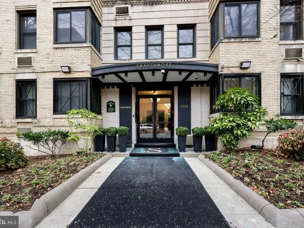 1010 25th St NW APT 401, Washington, DC 20037