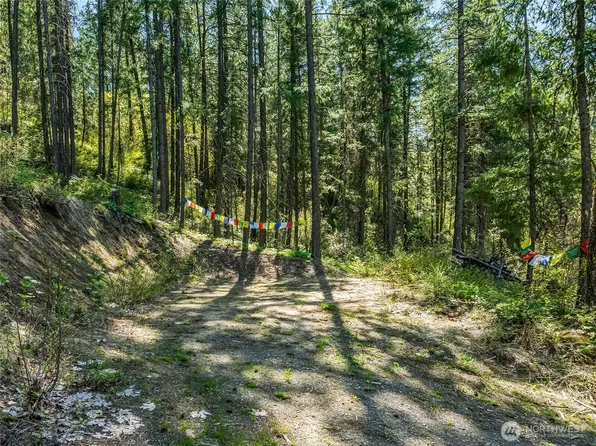 8325 Taber Rd., Cashmere, WA 98815