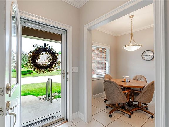 5th image of 25 Arbor Ct #25