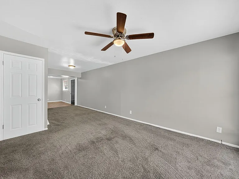 251 Midlothian Rd — Photo 6
