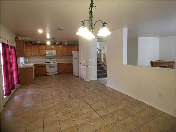4th image of 1863 Ghost Trace Ave #0
