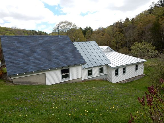 2 Furnaces w/generator