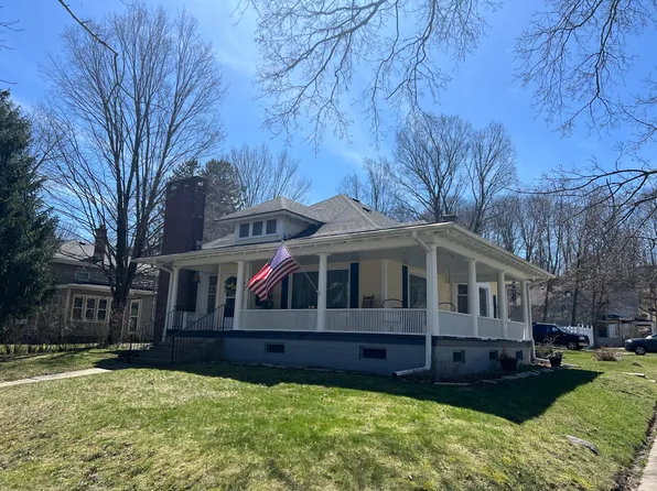 132 E Wood St, Newaygo, MI 49337