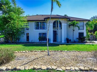 1621 N Copeland Dr, Marco Island, FL 34145