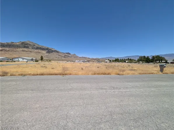 4401 Serenity Ct, Pahrump, NV 89060