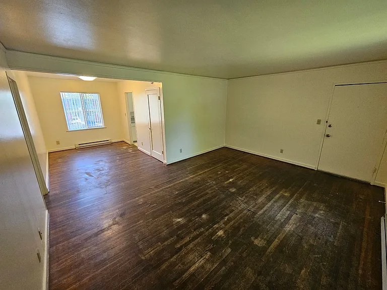 315 E 19th Ave #&-1881 — Photo 3