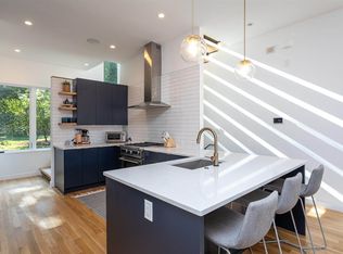 414 Chavis Way, Raleigh, NC 27601