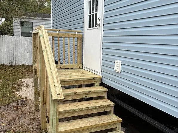 7717 Homewood Dr, Jacksonville, FL 32256