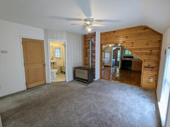 618 N 24th Ave W #2, Duluth, MN 55806