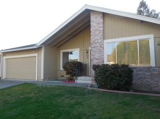379 Firelight Dr, Santa Rosa, CA 95403